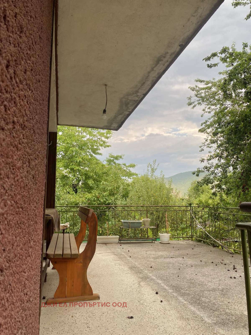 Продава КЪЩА, област София, с. Владо Тричков • 210000 € / 410724.30 лв. • 55221336 1 — Holmes.bg Продава КЪЩА, област София, с. Владо Тричков • 210000 € / 410724.30 лв. • 55221336 1