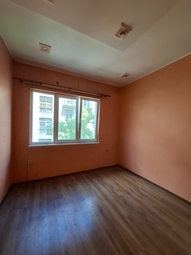 Продава 2-СТАЕН, град София, Център • 200000 € • 34654090 1 — Holmes.bg Продава 2-СТАЕН, град София, Център • 200000 € • 34654090 1