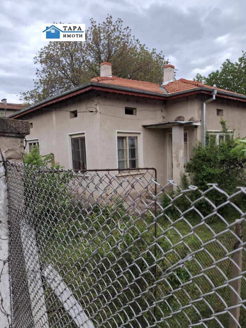 Продава КЪЩА, област София, с. Литаково • 45000 € / 88012.35 лв. • 35669944 1 — Holmes.bg Продава КЪЩА, област София, с. Литаково • 45000 € / 88012.35 лв. • 35669944 1