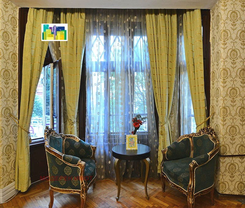 Продава 2-СТАЕН, град София, Център • 385000 € / 752994.55 лв. • 35833538 1 — Holmes.bg Продава 2-СТАЕН, град София, Център • 385000 € / 752994.55 лв. • 35833538 1