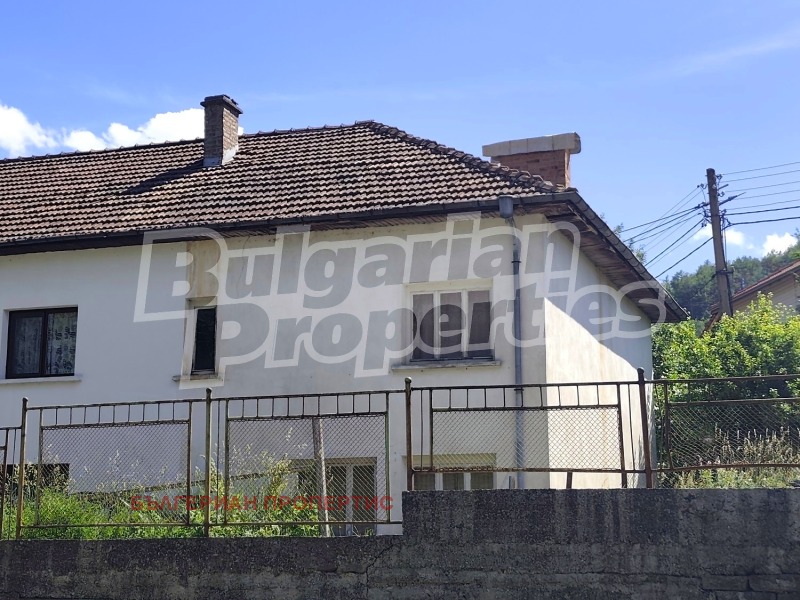 Продава КЪЩА, област Ловеч, с. Голям извор • 33000 € / 64542.39 лв. • 29594629 1 — Holmes.bg Продава КЪЩА, област Ловеч, с. Голям извор • 33000 € / 64542.39 лв. • 29594629 1