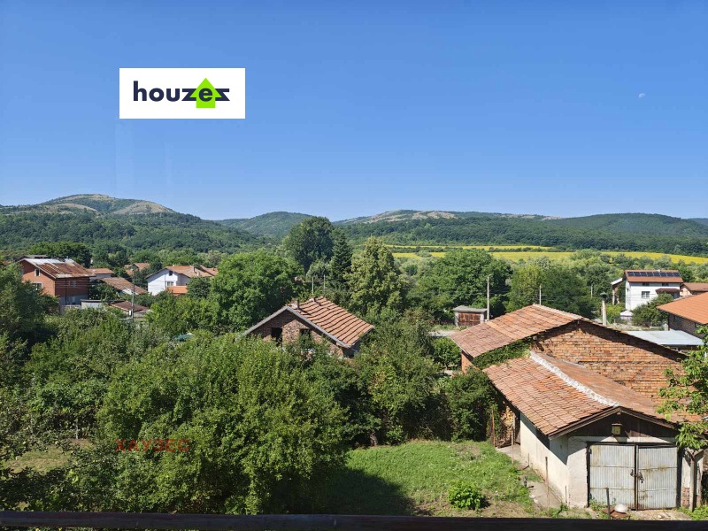 Продава КЪЩА, област Перник, с. Студена • 350000 € • 97195663 1 — Holmes.bg Продава КЪЩА, област Перник, с. Студена • 350000 € • 97195663 1