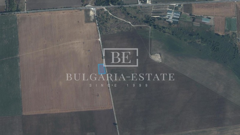 Продава ПАРЦЕЛ, град Варна, с. Тополи • 77418 € / 151416.45 лв. • 96911448 1 — Holmes.bg Продава ПАРЦЕЛ, град Варна, с. Тополи • 77418 € / 151416.45 лв. • 96911448 1
