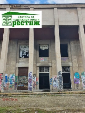 Продажба на промишлени помещения в град Перник - изображение 4 