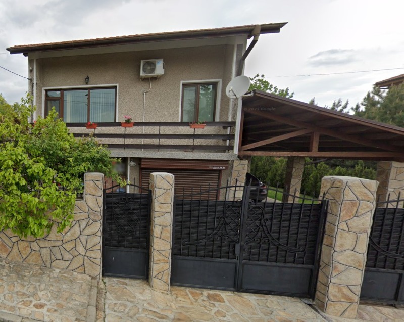 Продава  Къща, област Пловдив, с. Марково •  275 000 EUR • ID 88343996 — holmes.bg - [1] 