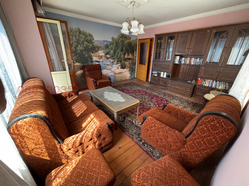 Продава 3-СТАЕН, област Кюстендил, гр. Дупница • 123000 € • 50272479 1 — Holmes.bg Продава 3-СТАЕН, област Кюстендил, гр. Дупница • 123000 € • 50272479 1