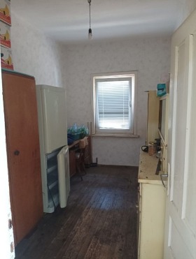 Обява Продава КЪЩА,гр. Съединение, област Пловдив>