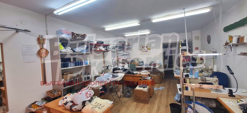 Продава МАГАЗИН, град Пловдив, Христо Смирненски • 150000 € • 89304373 1 — Holmes.bg Продава МАГАЗИН, град Пловдив, Христо Смирненски • 150000 € • 89304373 1