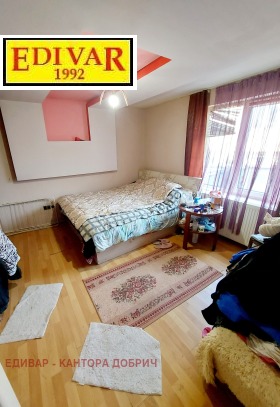 Продажба на къщи в град Добрич - изображение 1 