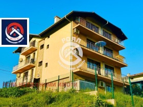 Продава Хотел, гр. Батак