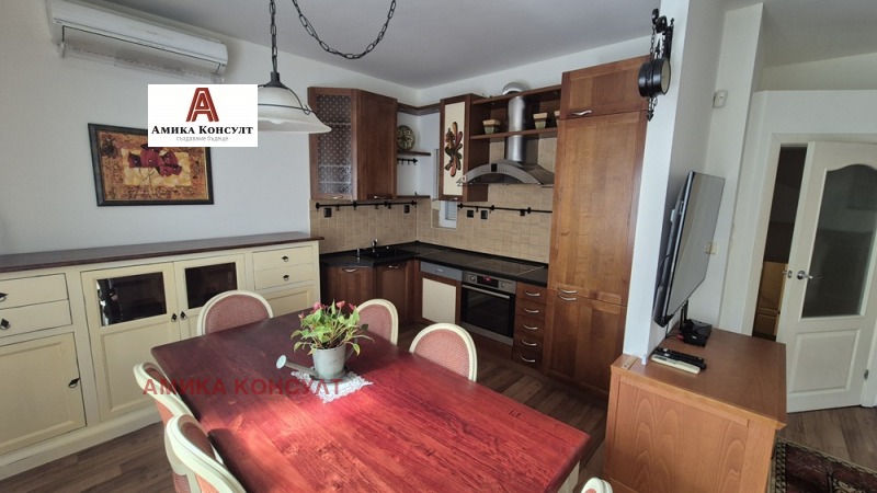 Продава КЪЩА, град София, Бъкстон • 879000 € • 45554454 1 — Holmes.bg Продава КЪЩА, град София, Бъкстон • 879000 € • 45554454 1