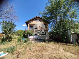 Продажба на имоти в с. Езерово, област Варна - изображение 4 