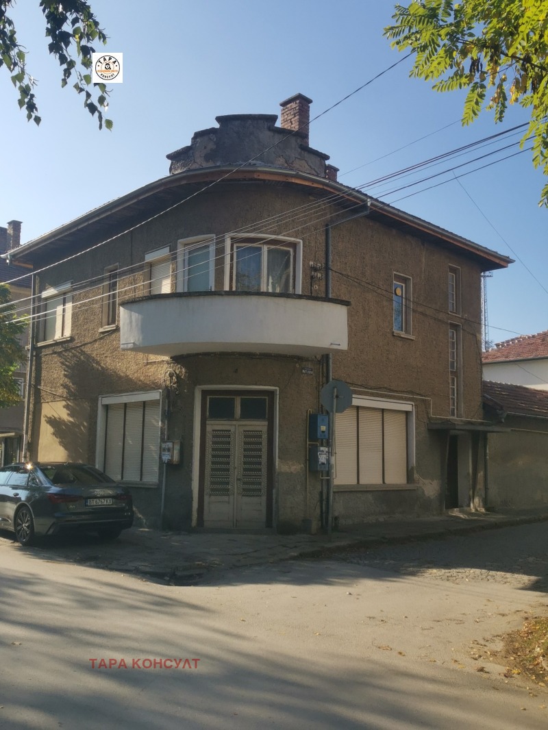 Продава  Къща област Велико Търново , гр. Горна Оряховица , 154 кв.м | 48671605