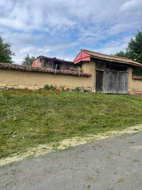 ПАРЦЕЛ, 1 090 m2 - Holmes.bg ПАРЦЕЛ, 1 090 m2
