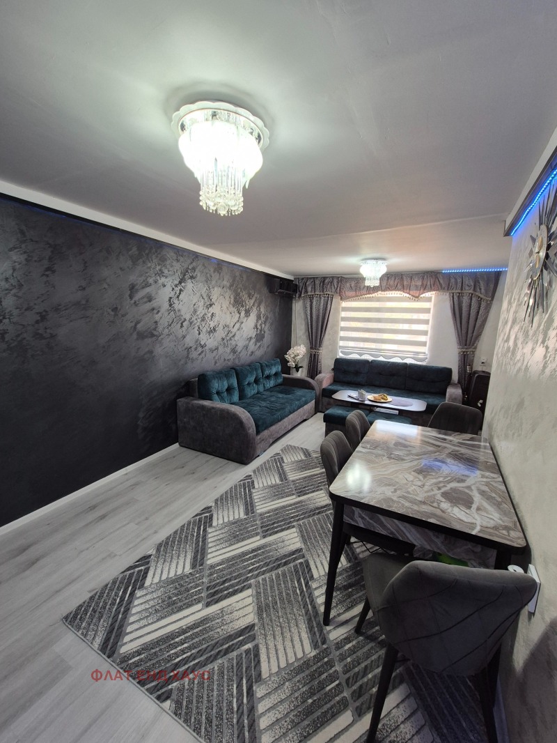 Продава ЕТАЖ ОТ КЪЩА, град Варна, Трошево • 209900 € • 29614660 1 — Holmes.bg Продава ЕТАЖ ОТ КЪЩА, град Варна, Трошево • 209900 € • 29614660 1