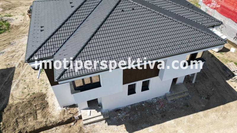 Продава КЪЩА, град Пловдив, Кючук Париж • 330000 € / 645423.90 лв. • 17562913 1 — Holmes.bg Продава КЪЩА, град Пловдив, Кючук Париж • 330000 € / 645423.90 лв. • 17562913 1