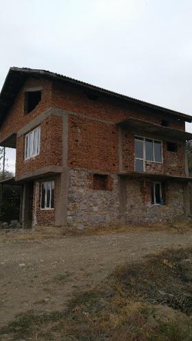 Продажба на имоти в с. Баня, област Пазарджик - изображение 3 