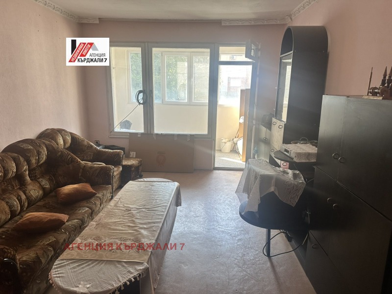 Продава МНОГОСТАЕН, град Кърджали, Възрожденци • 105000 € • 67778136 1 — Holmes.bg Продава МНОГОСТАЕН, град Кърджали, Възрожденци • 105000 € • 67778136 1