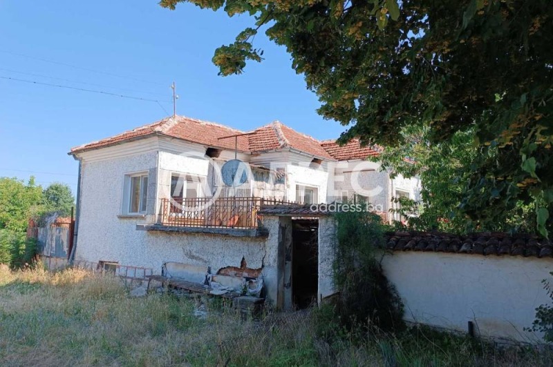 Продава КЪЩА, област Разград, с. Каменово • 32000 € / 62586.56 лв. • 64074939 1 — Holmes.bg Продава КЪЩА, област Разград, с. Каменово • 32000 € / 62586.56 лв. • 64074939 1