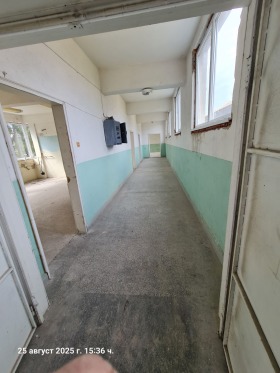 Продава ТЪРГОВСКИ КОМПЛЕКС | Imot.bg — малка снимка 4