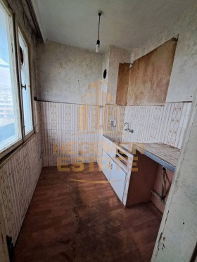 Обява Продава 3-СТАЕН,град Варна, Младост 1>