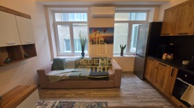 Обява Продава 3-СТАЕН,град Варна, Център