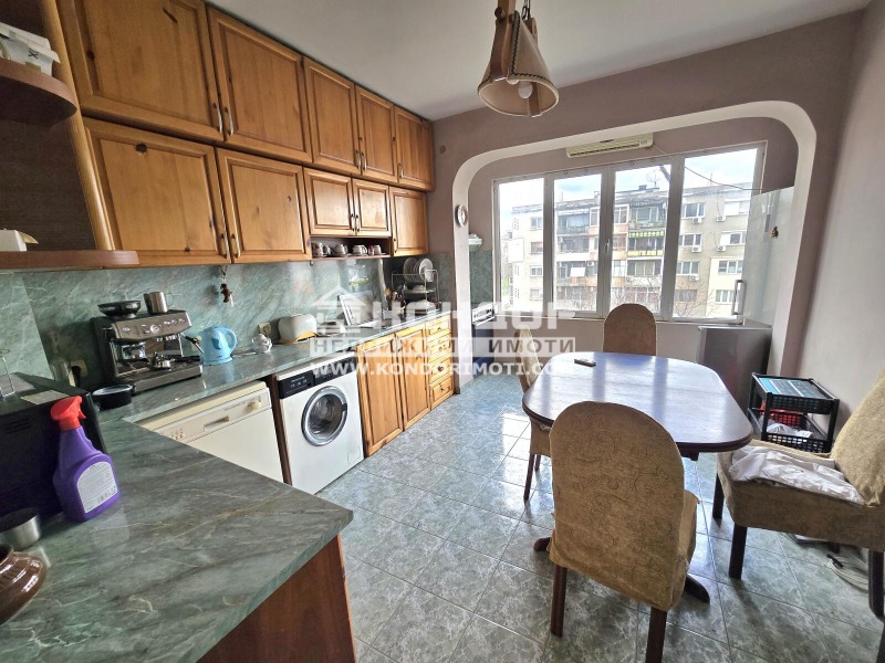 Продава 3-СТАЕН, град Пловдив, Център • 206000 € / 402900.98 лв. • 88220240 1 — Holmes.bg Продава 3-СТАЕН, град Пловдив, Център • 206000 € / 402900.98 лв. • 88220240 1