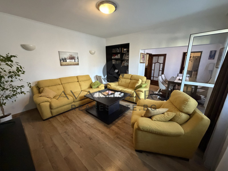 Продава 4-СТАЕН, град Пловдив, Кючук Париж • 254999 € / 498734.69 лв. • 64553428 1 — Holmes.bg Продава 4-СТАЕН, град Пловдив, Кючук Париж • 254999 € / 498734.69 лв. • 64553428 1