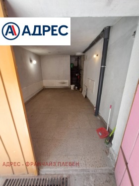 ГАРАЖ, ПАРКОМЯСТО, 17 m2 - Holmes.bg ГАРАЖ, ПАРКОМЯСТО, 17 m2