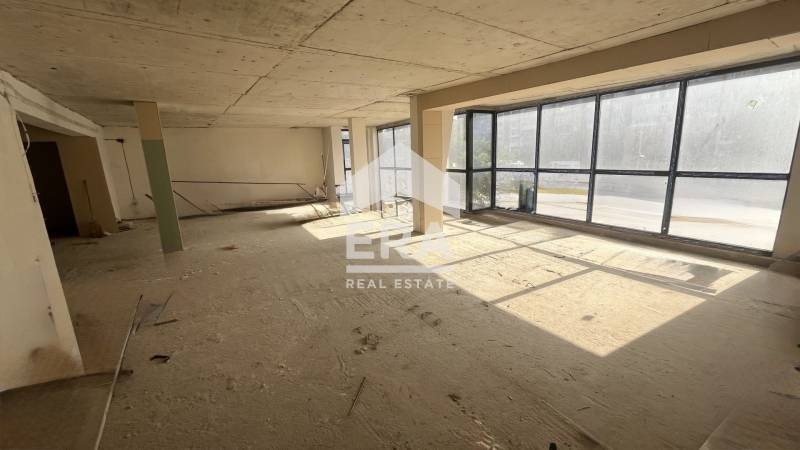 Продава МАГАЗИН, град Варна, Конфуто • 499900 € / 977719.42 лв. • 71210240 1 — Holmes.bg Продава МАГАЗИН, град Варна, Конфуто • 499900 € / 977719.42 лв. • 71210240 1