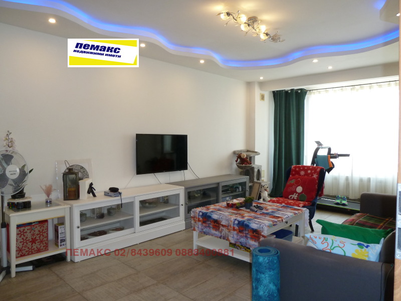 Продава 3-СТАЕН, град София, Борово • 280000 € / 547632.40 лв. • 80411072 1 — Holmes.bg Продава 3-СТАЕН, град София, Борово • 280000 € / 547632.40 лв. • 80411072 1