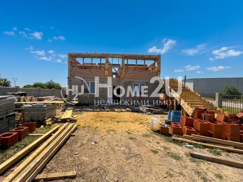 Продава КЪЩА, област Варна, с. Езерово • 135000 € • 40989667 1 — Holmes.bg Продава КЪЩА, област Варна, с. Езерово • 135000 € • 40989667 1