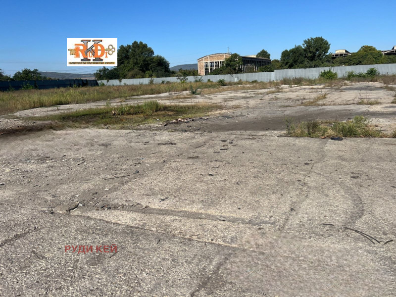 Продава ПАРЦЕЛ, област Варна, гр. Девня • 1250000 € / 2444787.50 лв. • 66274934 1 — Holmes.bg Продава ПАРЦЕЛ, област Варна, гр. Девня • 1250000 € / 2444787.50 лв. • 66274934 1