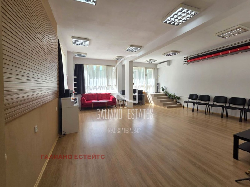 Продава ОФИС, град София, Кръстова вада • 272700 € / 533354.84 лв. • 63865425 1 — Holmes.bg Продава ОФИС, град София, Кръстова вада • 272700 € / 533354.84 лв. • 63865425 1