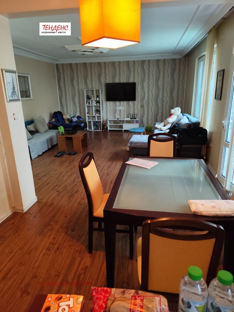 Продава 3-СТАЕН, град Кърджали, Възрожденци • 237500 лв. / 121431.82 € • 14210883 1 — Holmes.bg Продава 3-СТАЕН, град Кърджали, Възрожденци • 237500 лв. / 121431.82 € • 14210883 1