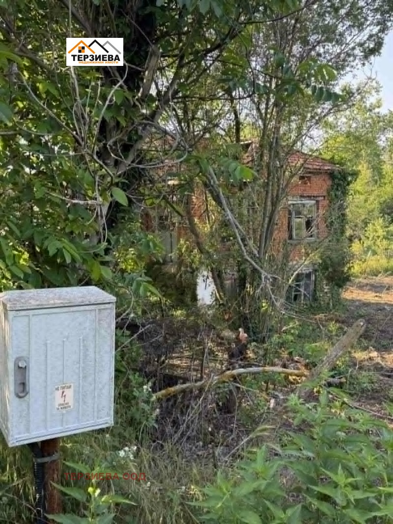 Продава ВИЛА, област Стара Загора, с. Стоян-Заимово • 22000 € / 43028.26 лв. • 13649104 1 — Holmes.bg Продава ВИЛА, област Стара Загора, с. Стоян-Заимово • 22000 € / 43028.26 лв. • 13649104 1
