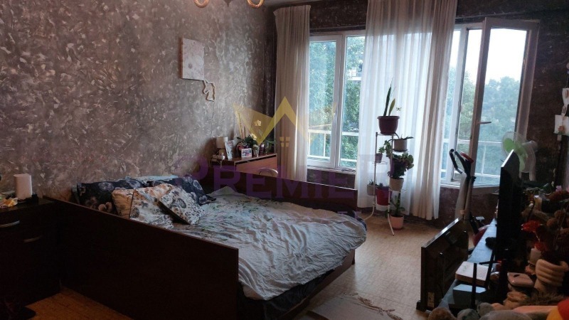 Продава 2-СТАЕН, град Пловдив, Кючук Париж • 82500 € / 161355.98 лв. • 45257596 1 — Holmes.bg Продава 2-СТАЕН, град Пловдив, Кючук Париж • 82500 € / 161355.98 лв. • 45257596 1