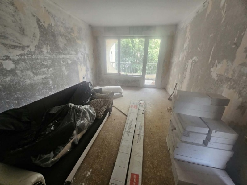 Продава 3-СТАЕН, град Кърджали, Възрожденци • 85000 € / 166245.55 лв. • 83922391 1 — Holmes.bg Продава 3-СТАЕН, град Кърджали, Възрожденци • 85000 € / 166245.55 лв. • 83922391 1