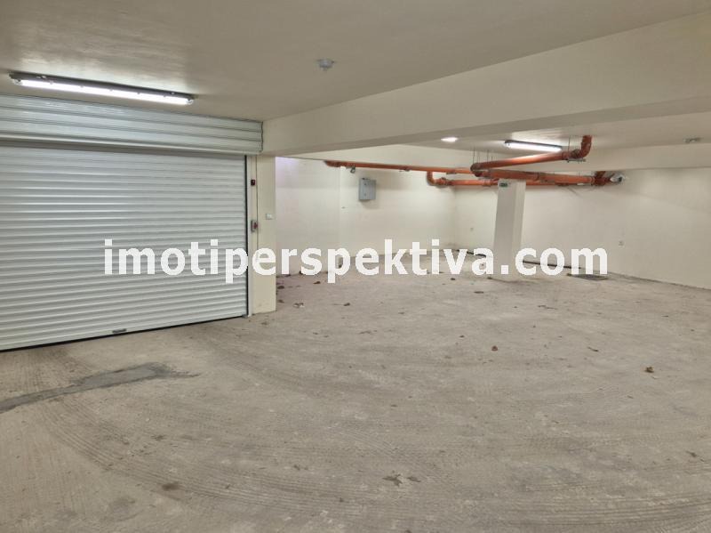 Продава ГАРАЖ, ПАРКОМЯСТО, град Пловдив, Център • 25000 € / 48895.75 лв. • 34629710 1 — Holmes.bg Продава ГАРАЖ, ПАРКОМЯСТО, град Пловдив, Център • 25000 € / 48895.75 лв. • 34629710 1