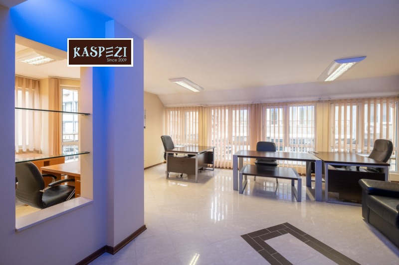 Продава 3-СТАЕН, град София, Лозенец • 380000 € / 743215.40 лв. • 14468944 1 — Holmes.bg Продава 3-СТАЕН, град София, Лозенец • 380000 € / 743215.40 лв. • 14468944 1