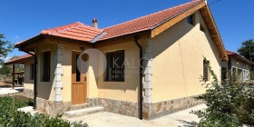 Обява Продава КЪЩА,гр. Балчик, област Добрич