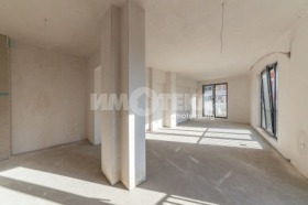 Обява Продава 2-СТАЕН,град Варна, Бриз