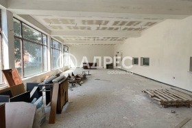 Продава Магазин, гр. Перущица