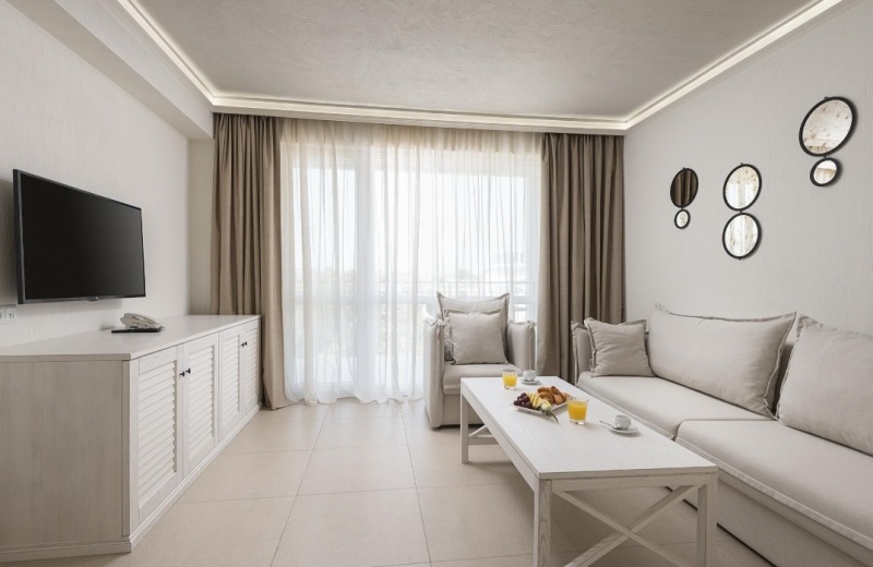 Продава 2-СТАЕН, град Пловдив, Тракия • 122900 € / 240371.51 лв. • 88468279 1 — Holmes.bg Продава 2-СТАЕН, град Пловдив, Тракия • 122900 € / 240371.51 лв. • 88468279 1