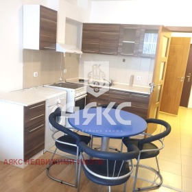 1-СТАЕН, 42 m2 - Holmes.bg 1-СТАЕН, 42 m2