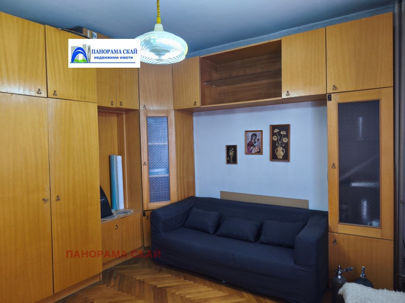 Продава 3-СТАЕН, град Плевен, Сторгозия • 98400 € / 192453.67 лв. • 55760298 1 — Holmes.bg Продава 3-СТАЕН, град Плевен, Сторгозия • 98400 € / 192453.67 лв. • 55760298 1