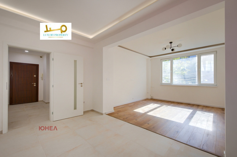 Продава 3-СТАЕН, град София, Център • 349500 € • 88675493 1 — Holmes.bg Продава 3-СТАЕН, град София, Център • 349500 € • 88675493 1
