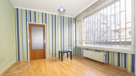 Обява Продава 3-СТАЕН,град София, Център