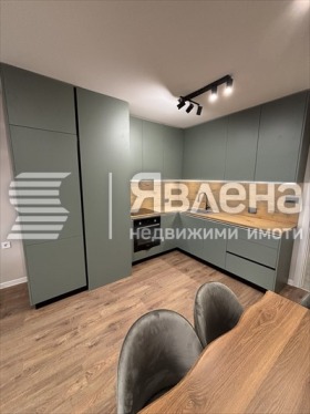 Продава 3-стаен, град Пловдив