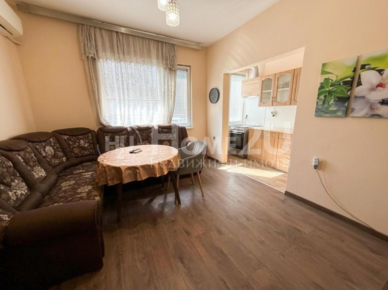 Продава 3-СТАЕН, град Варна, Лятно кино Тракия • 196900 € / 385102.93 лв. • 36719719 1 — Holmes.bg Продава 3-СТАЕН, град Варна, Лятно кино Тракия • 196900 € / 385102.93 лв. • 36719719 1